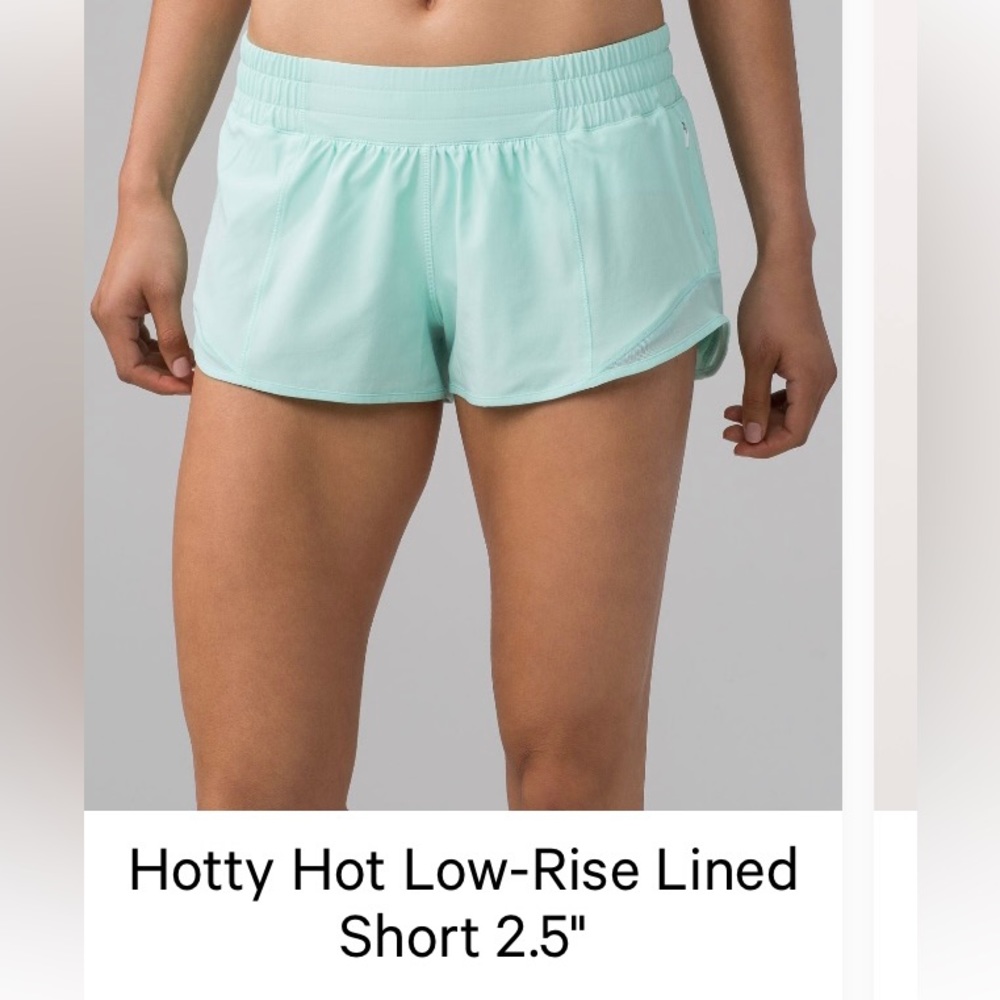 Lululemon Hotty Hot Short II (2.5")